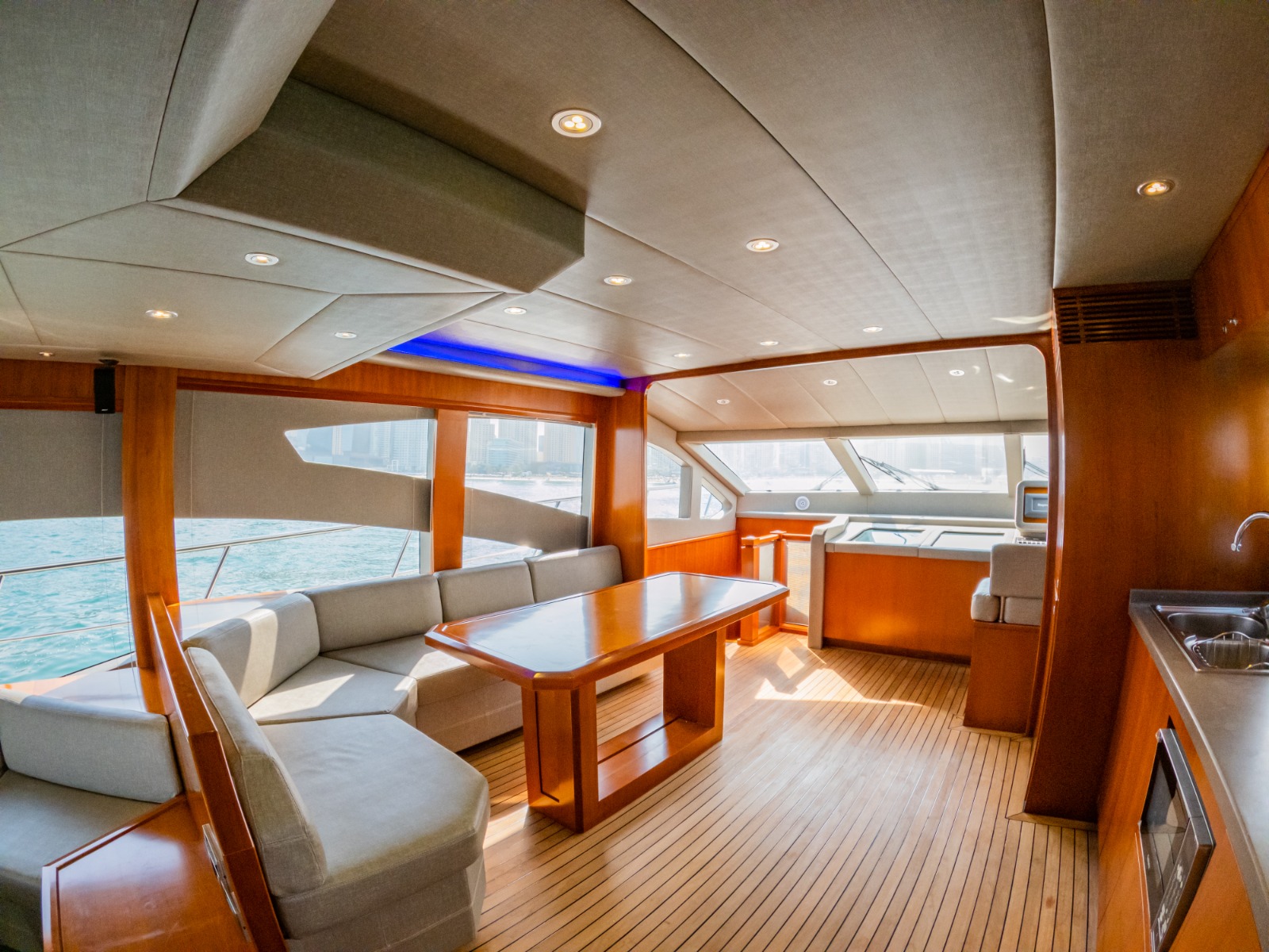 62ft Lana 2023 Model