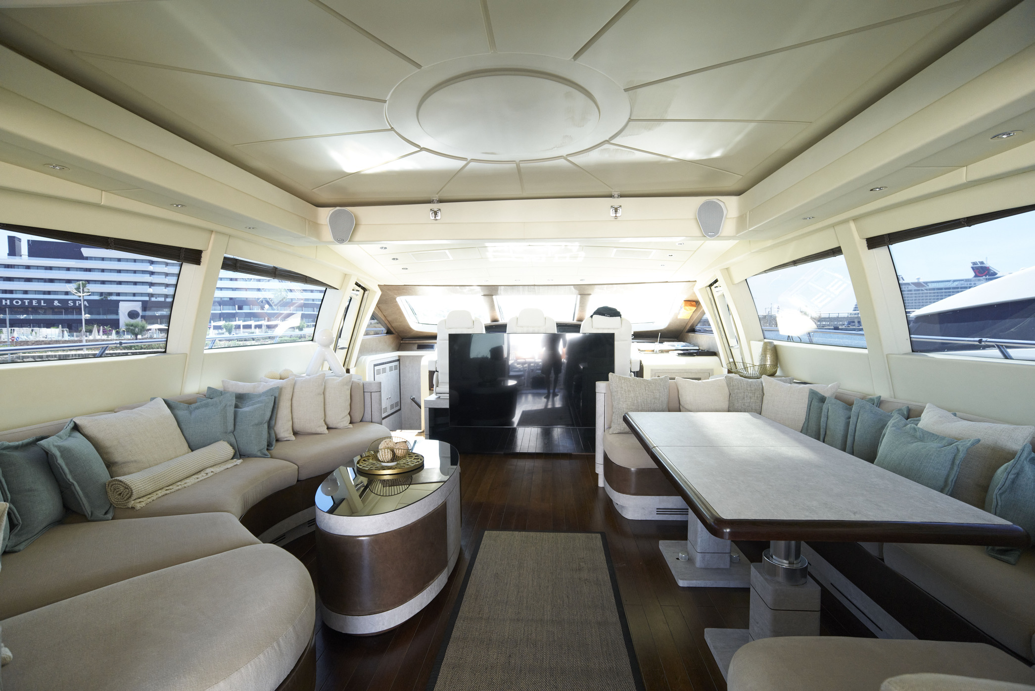 MANGUSTA 92 FIVE STARS