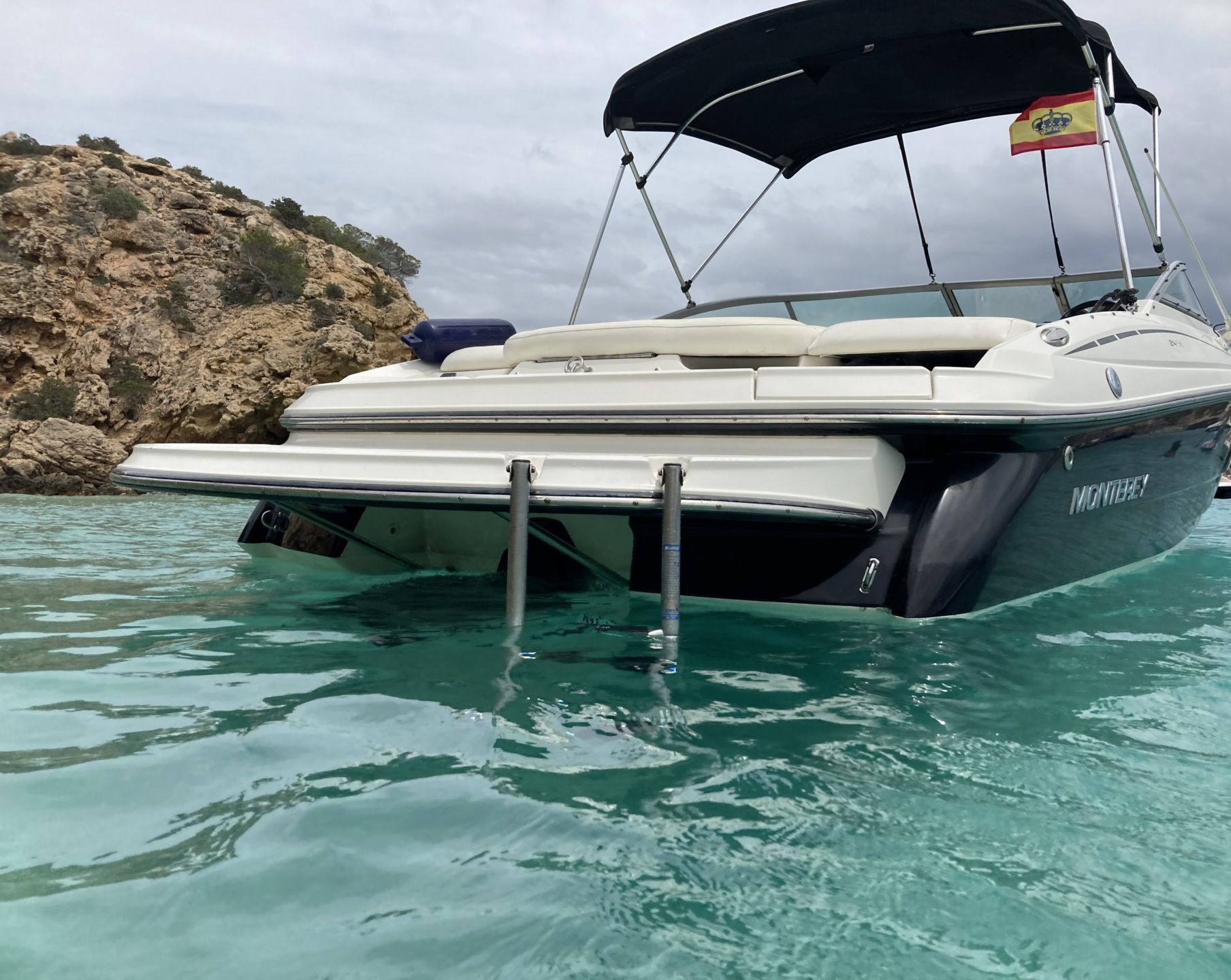 Monterey — 214 Fs (2008)