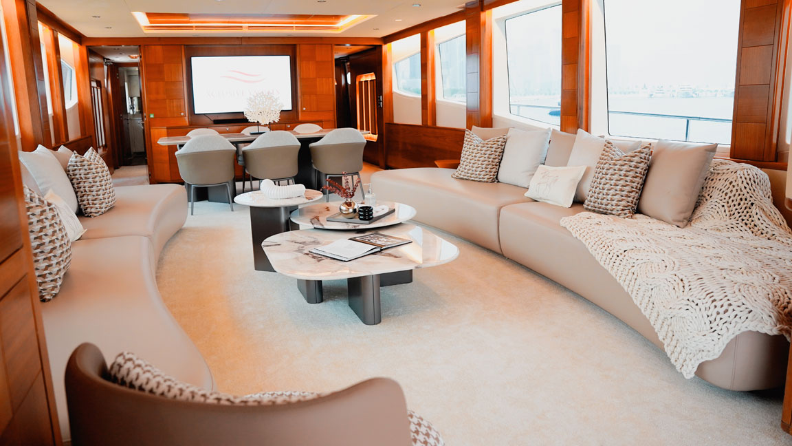 110ft Icon Luxury 2024