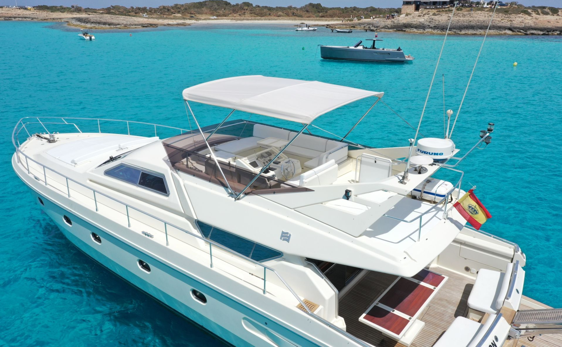 Ferretti — 62 Fly (2000)