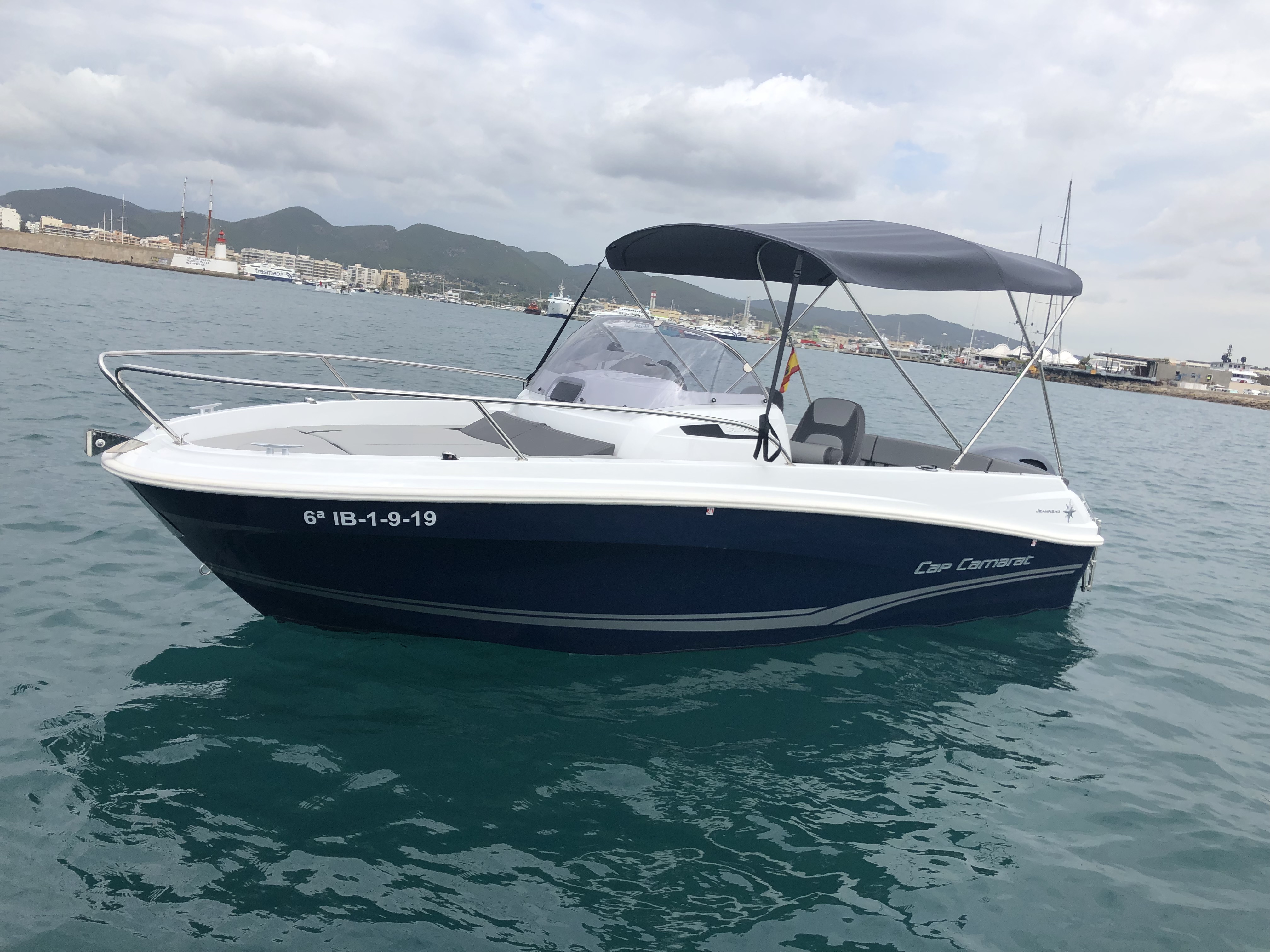 Cap Camarat 5.5 WA (Renegada)