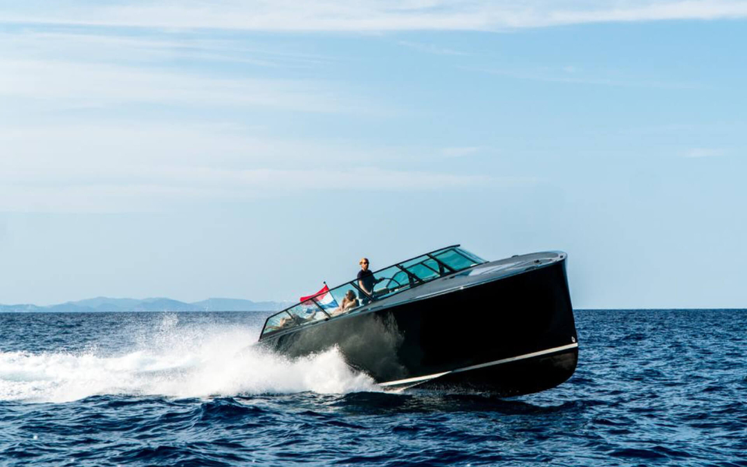 CALIFORNIA 52 WATERDREAM