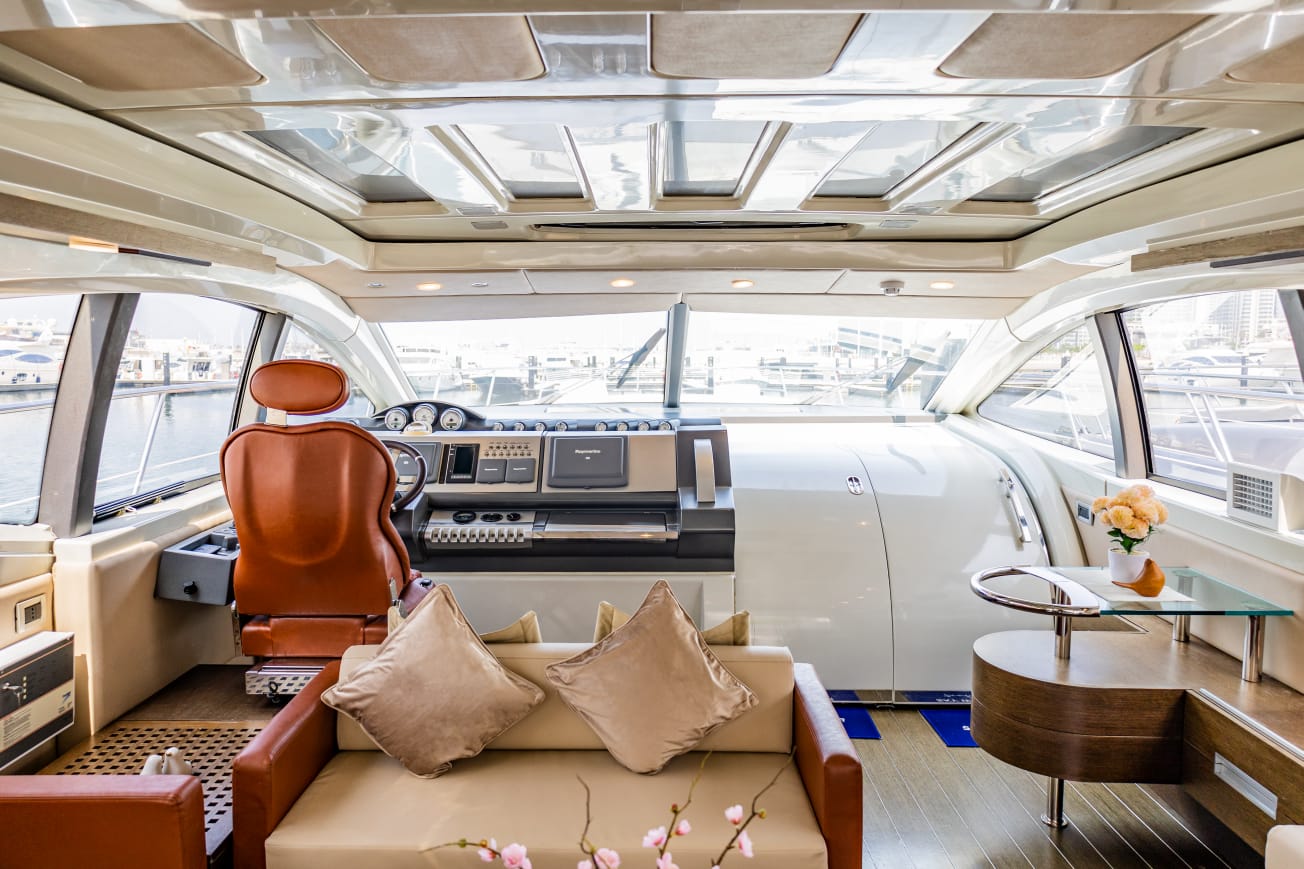 Azimut 68ft Italian Yacht