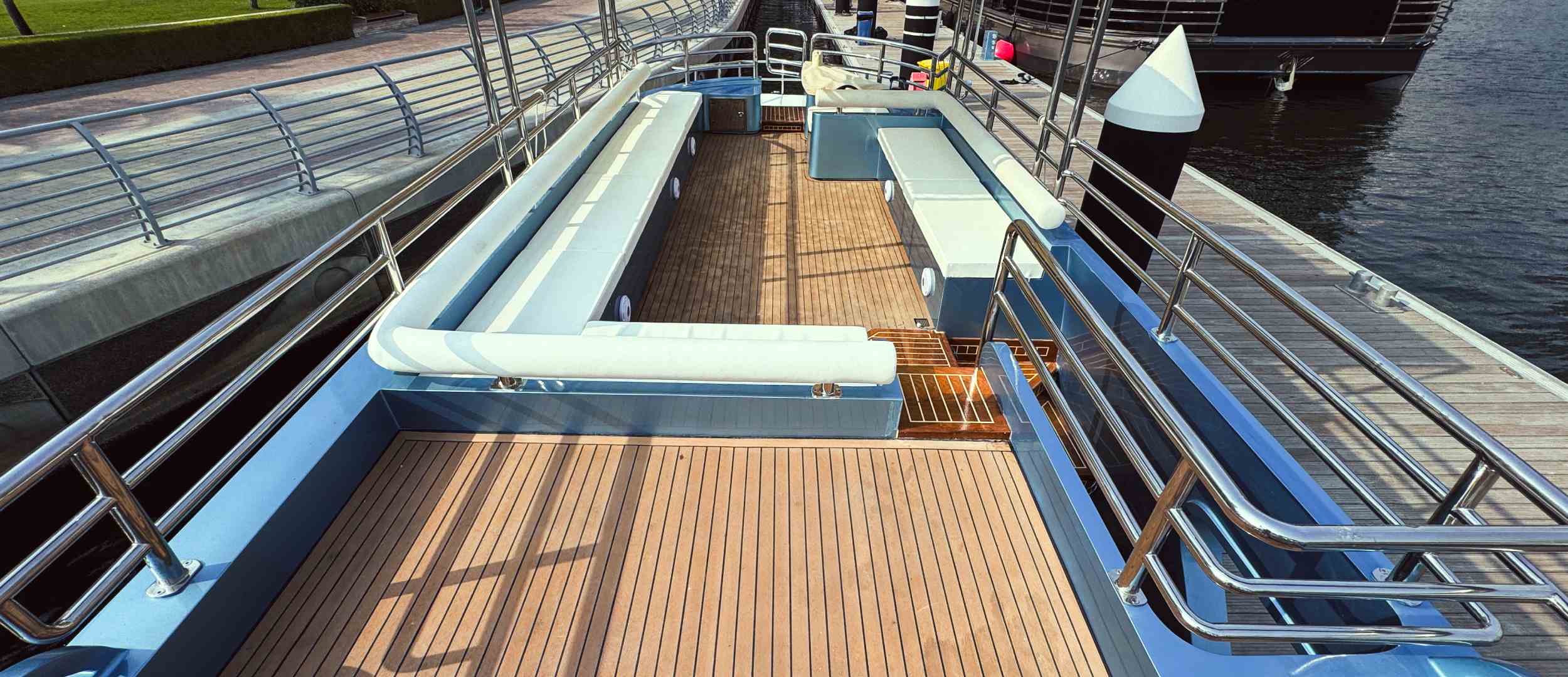60ft Titan