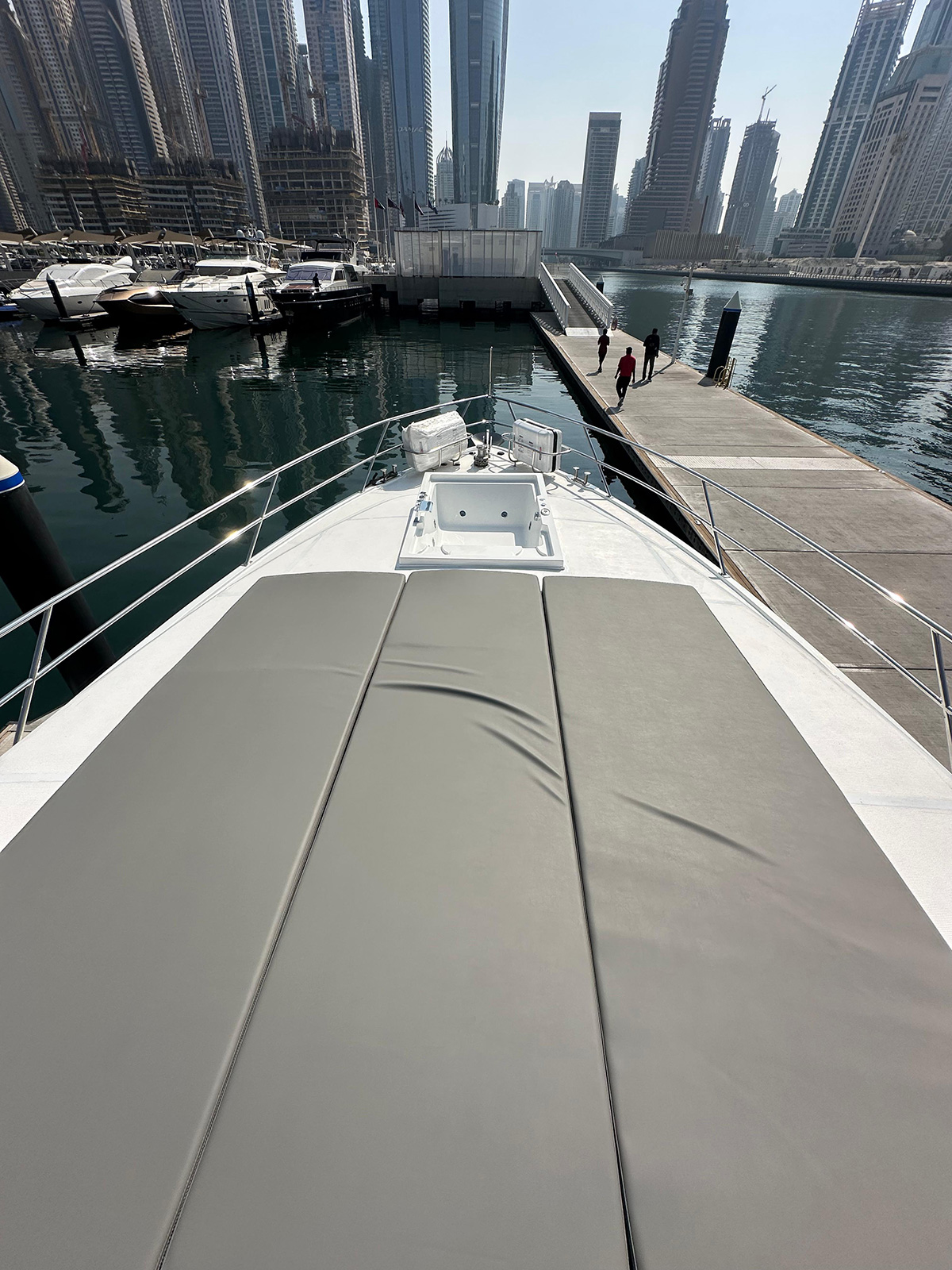 Pavi 80ft with Jacuzzi