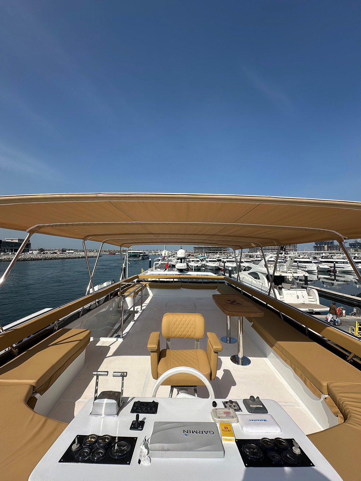 Pavi 80ft with Jacuzzi