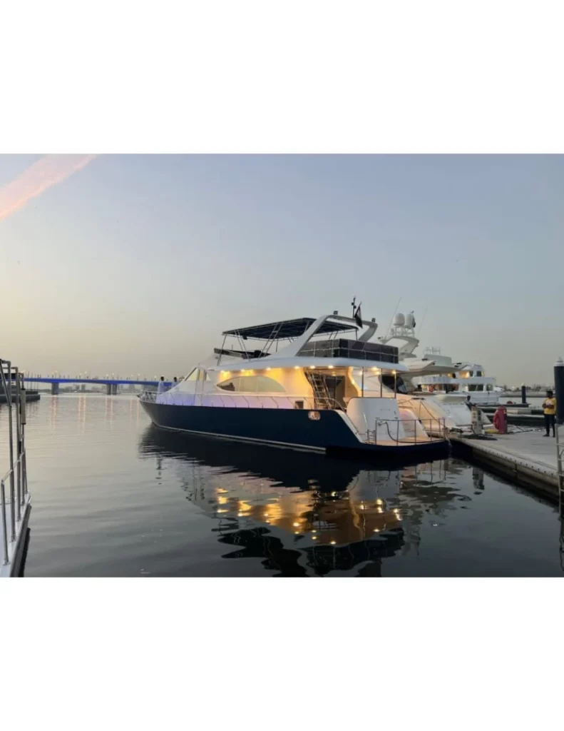 80ft Midnight (Renaissance)