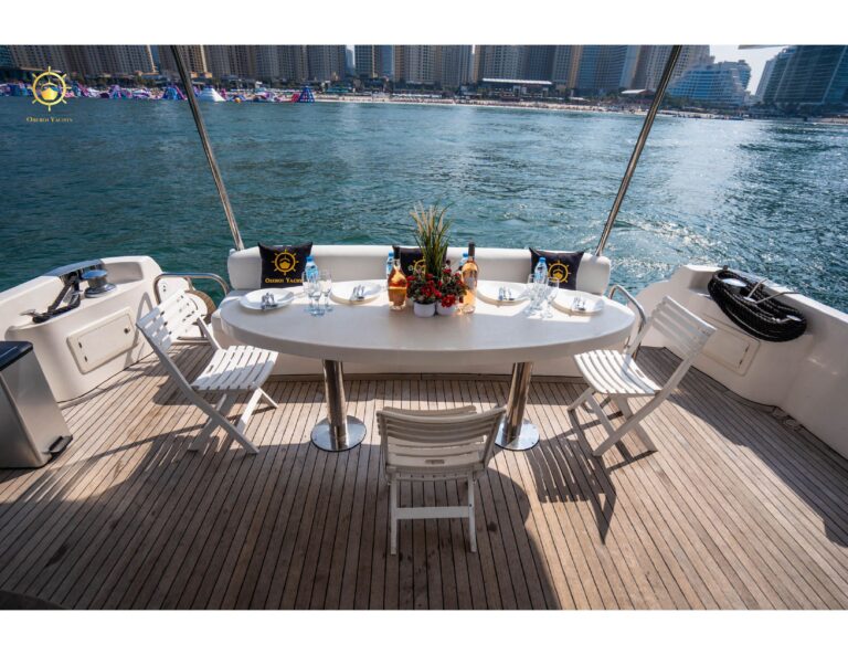 LUXURY BELLA VITA 66FT