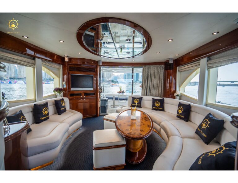LUXURY BELLA VITA 66FT