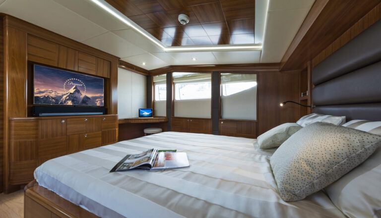 101ft Majesty (RSY)