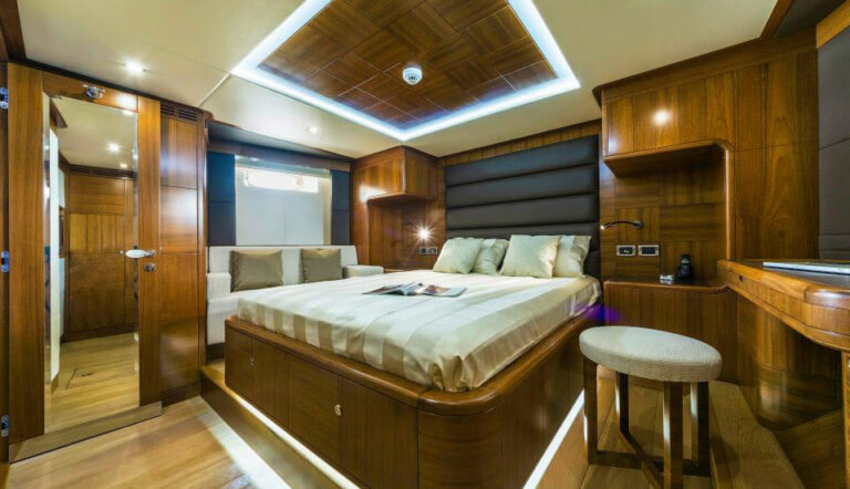 101ft Majesty (RSY)