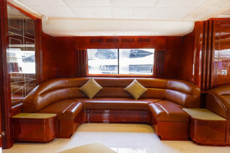 95ft Gulf Craft D3