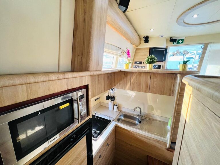 50ft Majesty Alyssia (Sea Hawks)
