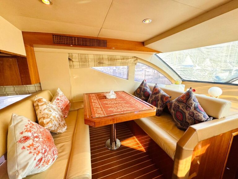 48ft Misty Majesty (Sea Hawks)