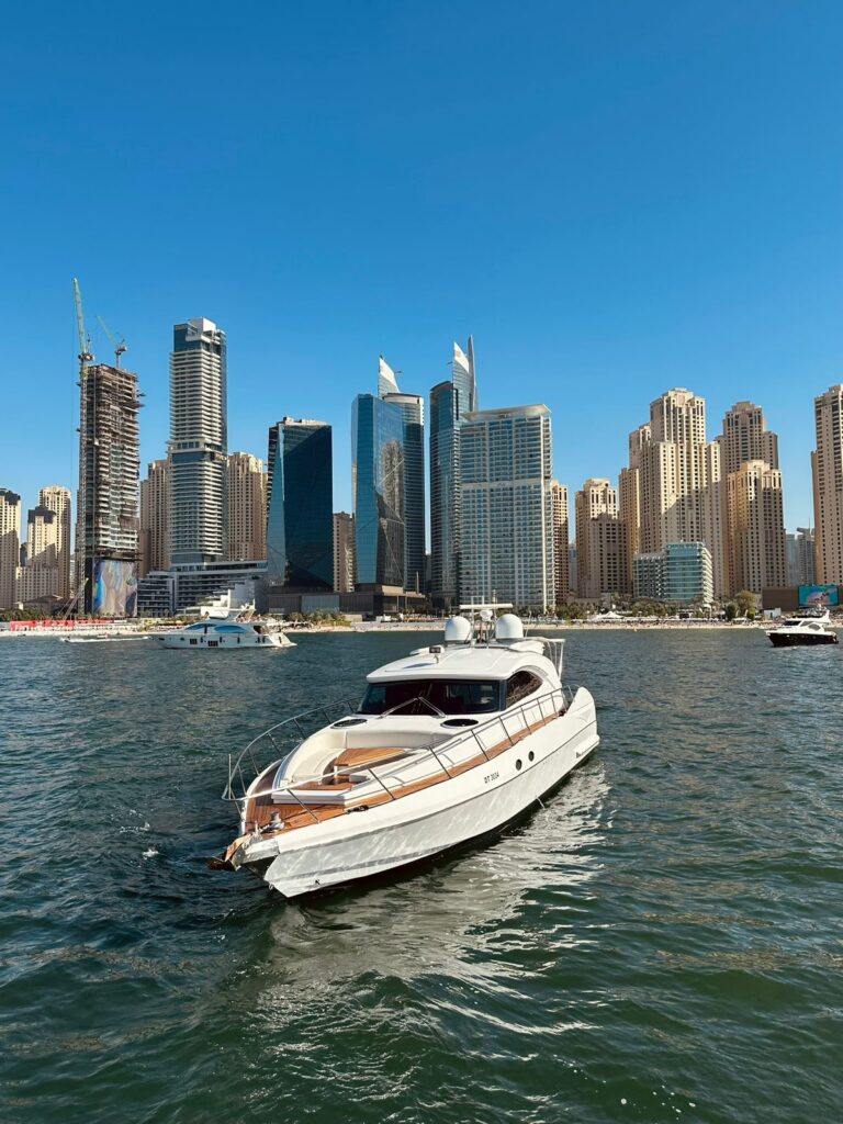 Bella 54FT (Royal Amora)