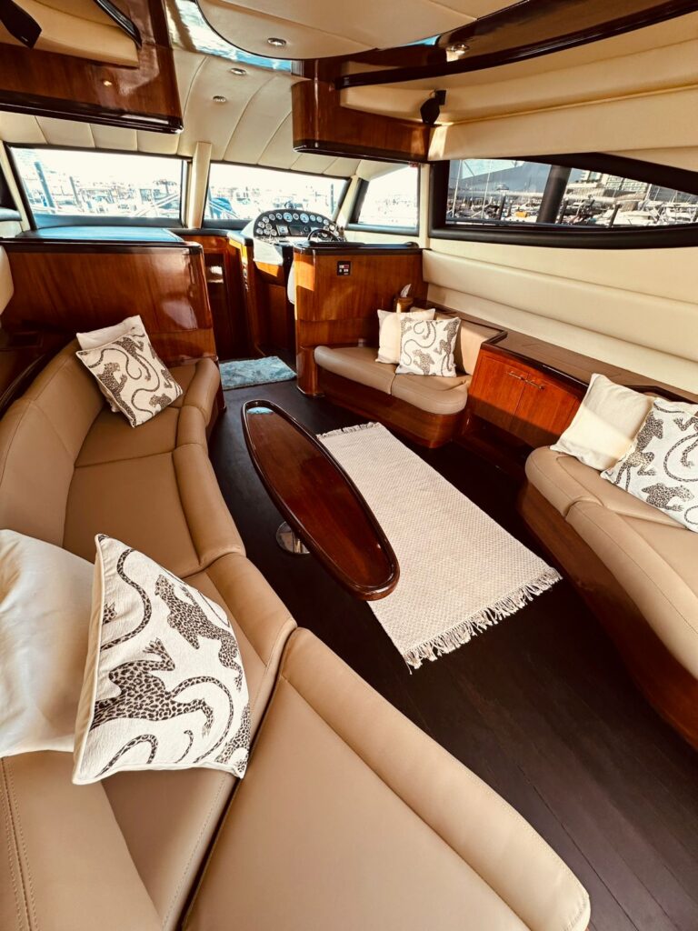 Bella 54FT (Royal Amora)