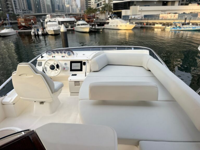 47ft Azimut Yacht – Italian Brand