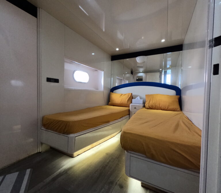 80 FT Pavi Yacht