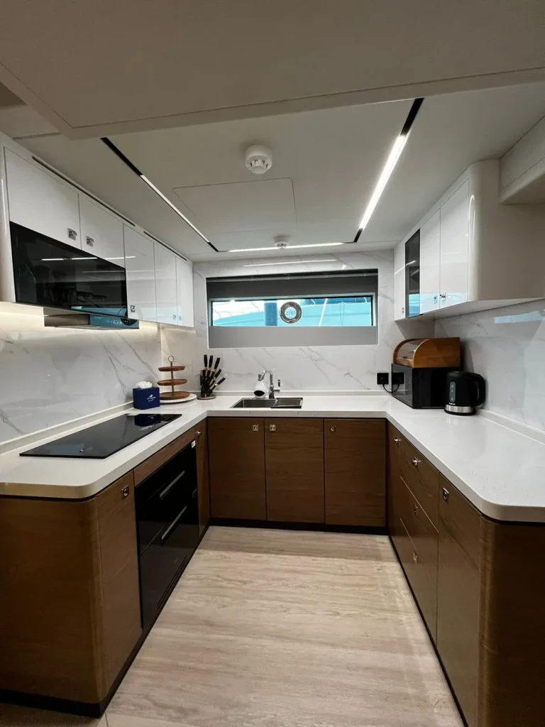 62ft Maka (2024 Model)