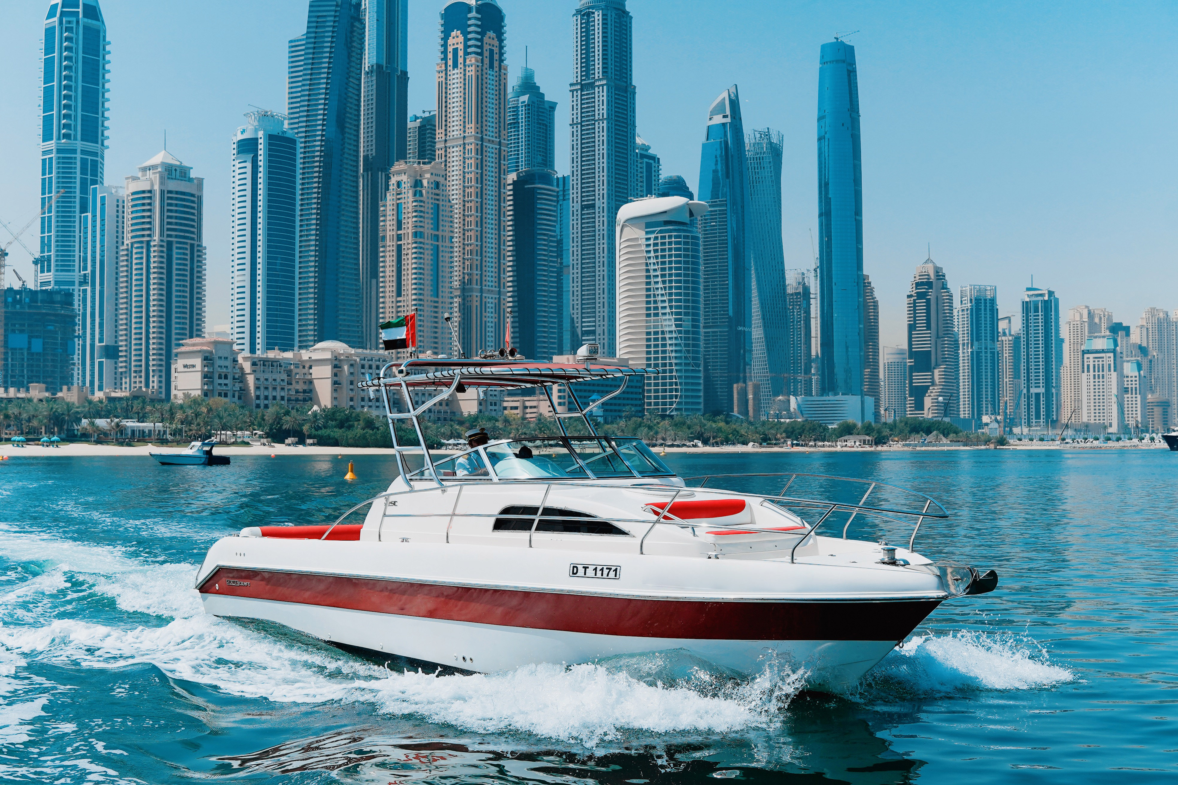 35ft Uno (Xclusive)