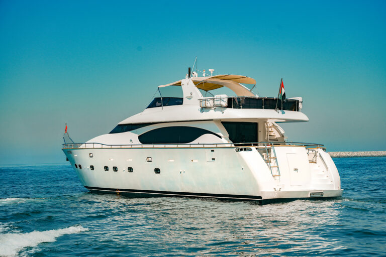 82ft Elara (Xclusive)