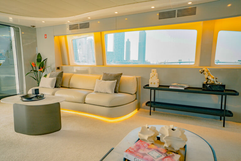 82ft Elara (Xclusive)