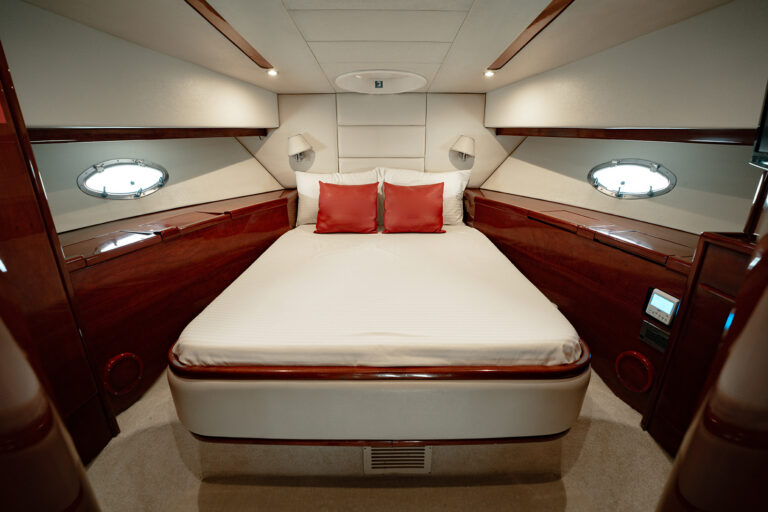 52ft Daphne (Xclusive)