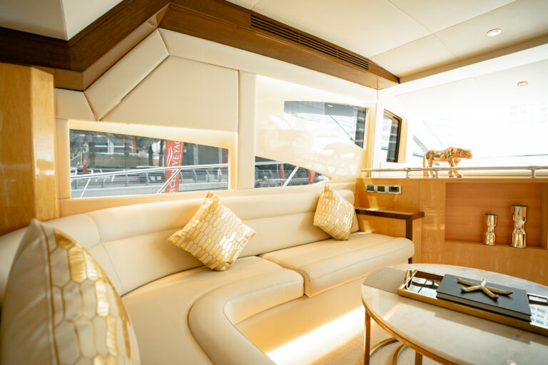 62ft Iris (Xclusive)