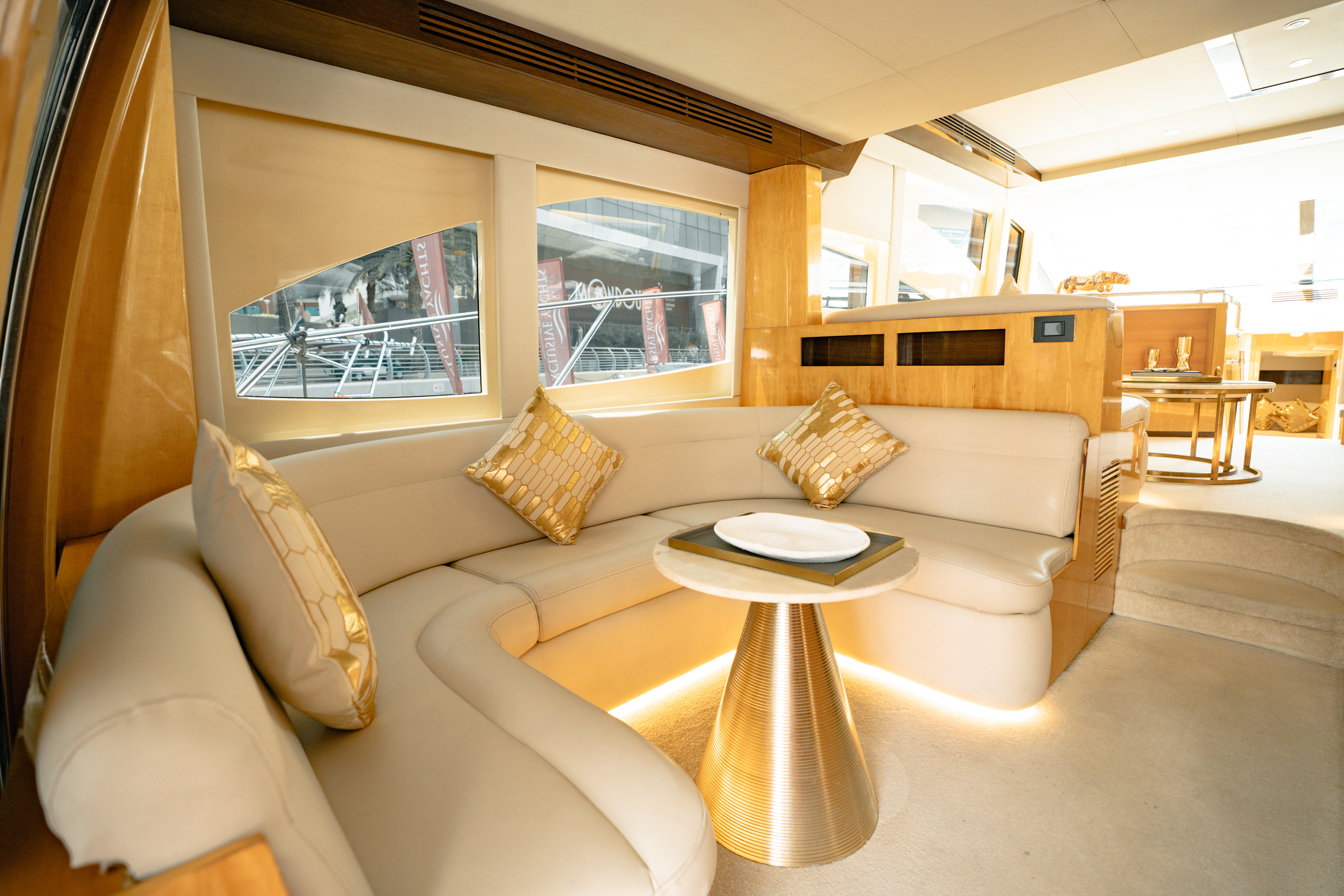 62ft Iris (Xclusive)