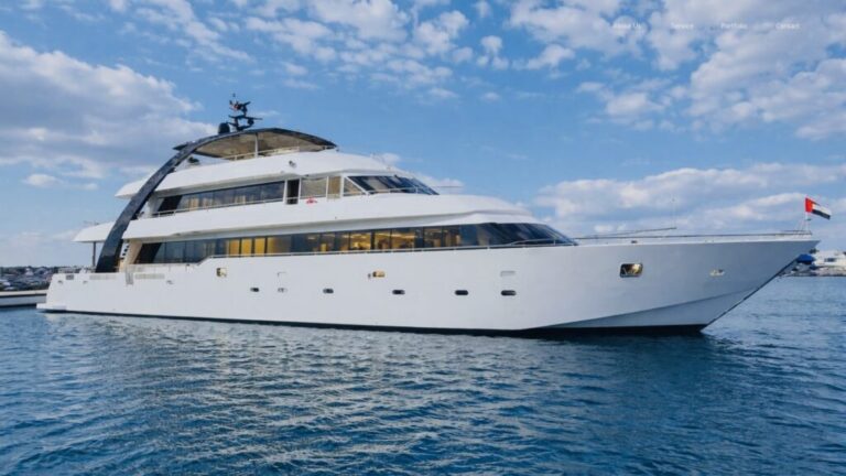 Carmen Mega Yacth 140ft