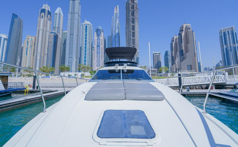 52FT Azimut Yacht (D3)