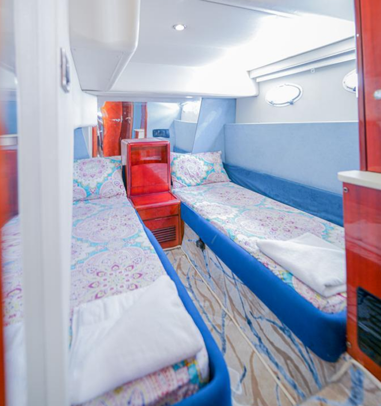 52FT Azimut Yacht (D3)