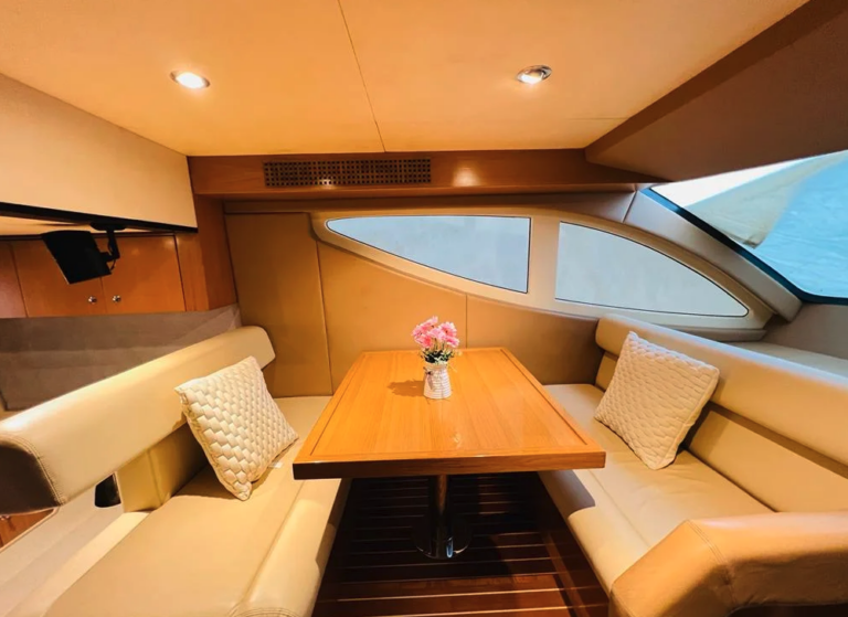 44ft Majesty (Conwy)