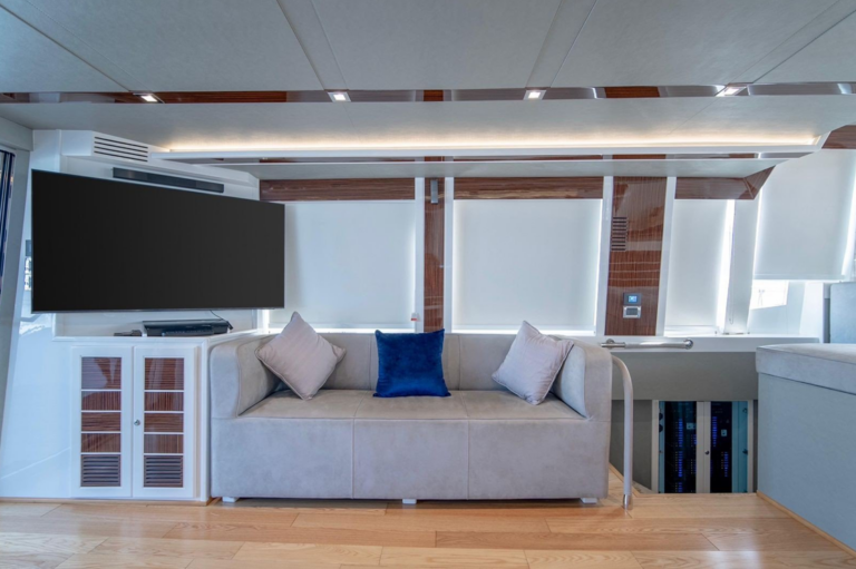 72ft Premium (Renaissance)