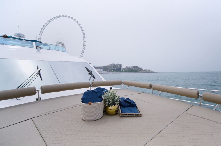 72ft Premium (Renaissance)