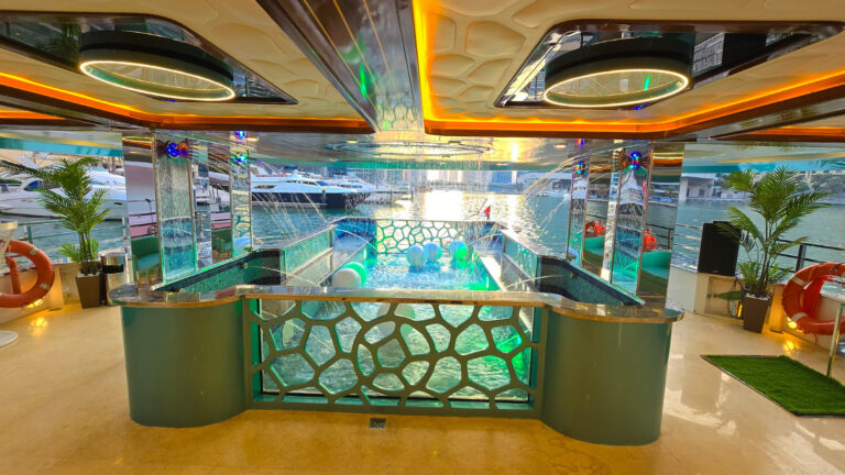 165ft Desert Rose Yacht