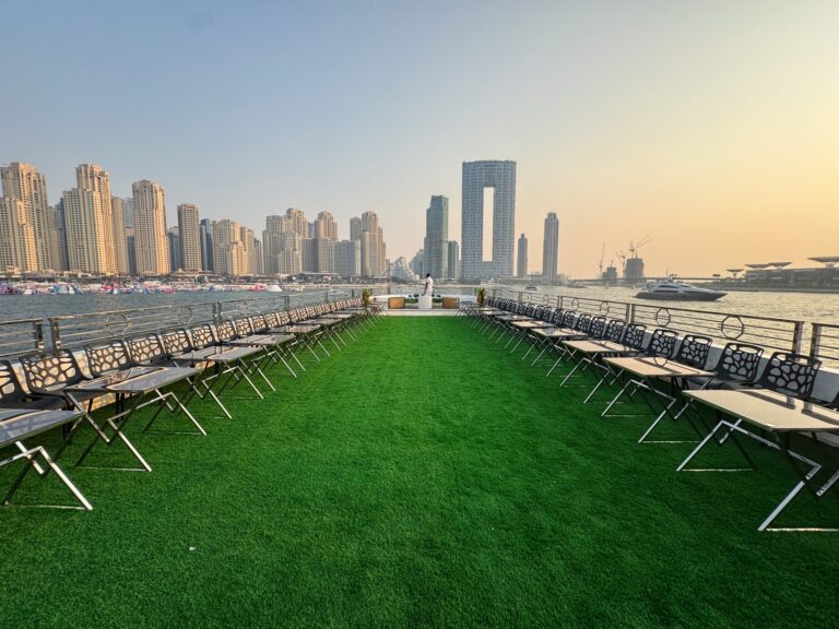 Desert Rose Royale 165ft