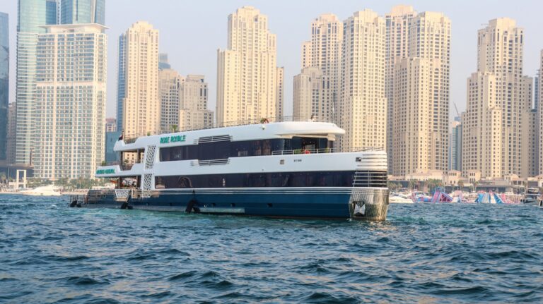 Desert Rose Royale 165ft