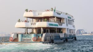 Desert Rose Royale 165ft